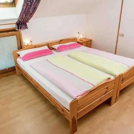 Apartment In G Tenbach With Nearby Forest